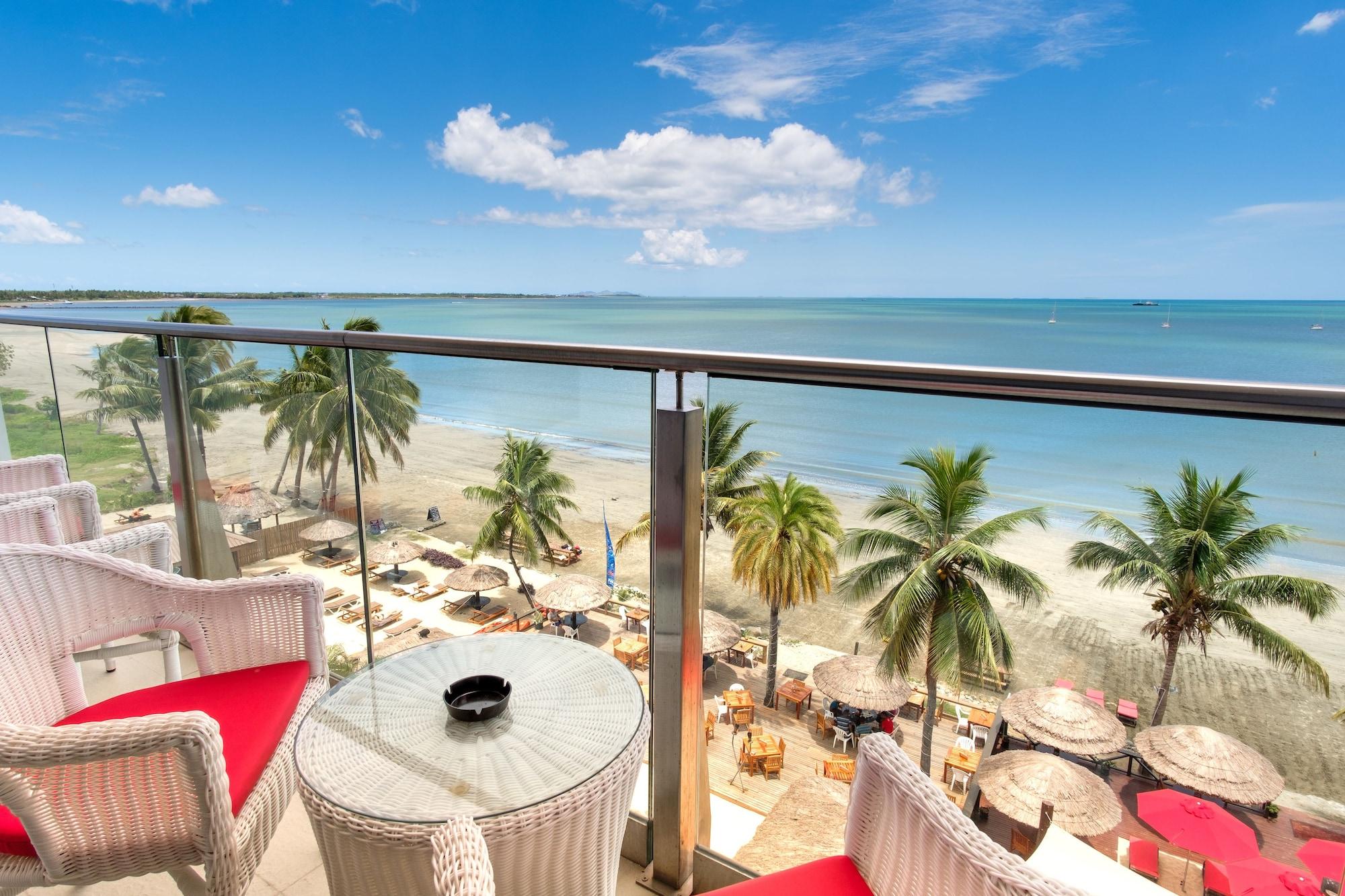 Ramada Suites By Wyndham Wailoaloa Beach Fiji Nadi Esterno foto