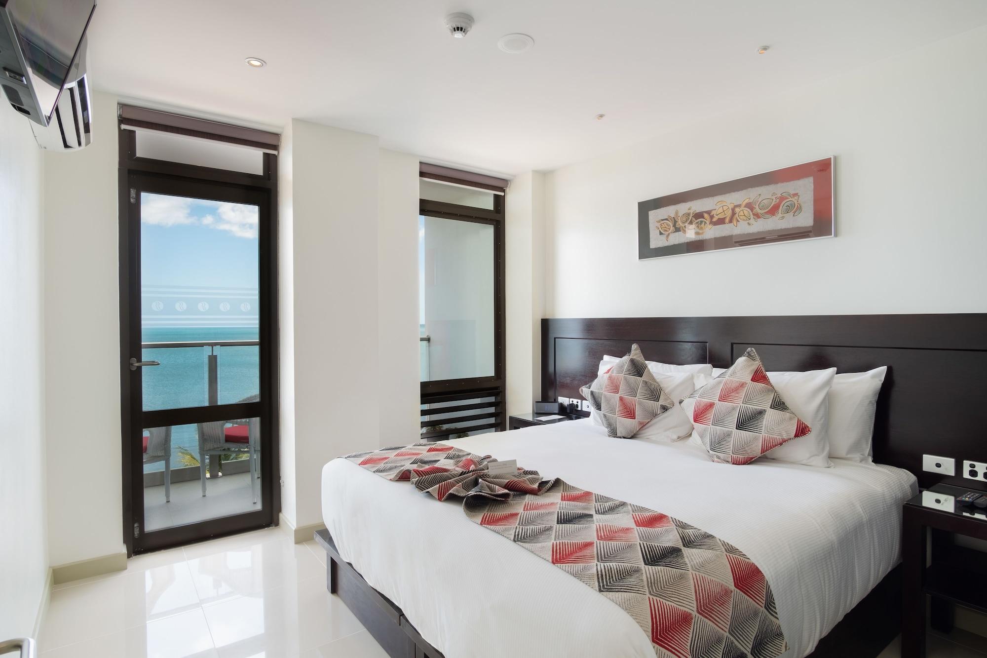 Ramada Suites By Wyndham Wailoaloa Beach Fiji Nadi Esterno foto