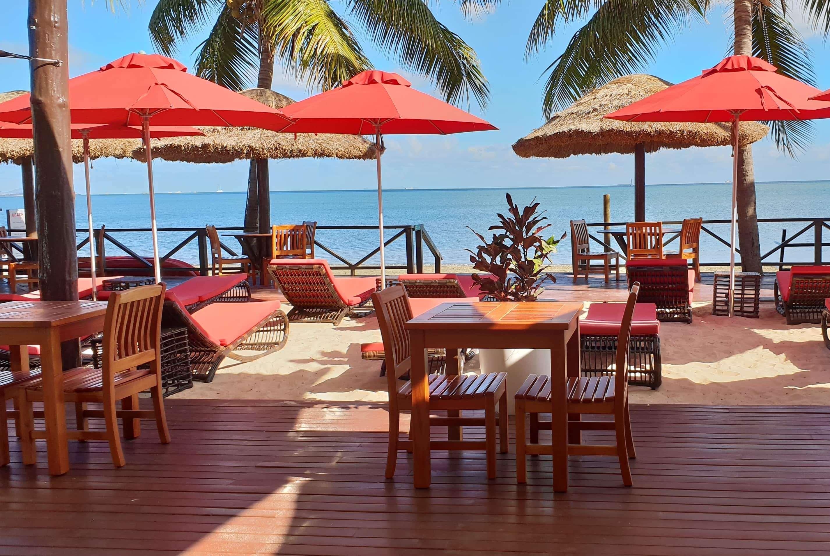 Ramada Suites By Wyndham Wailoaloa Beach Fiji Nadi Esterno foto
