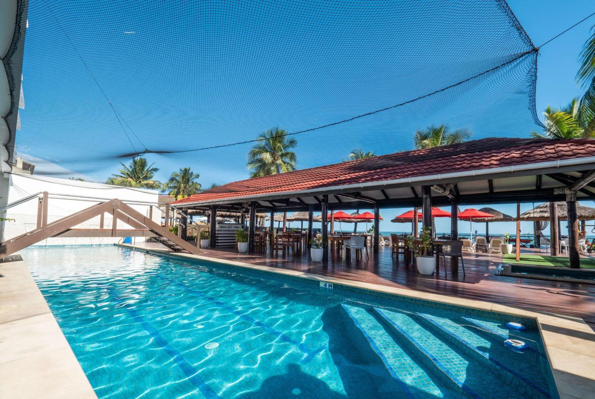 Ramada Suites By Wyndham Wailoaloa Beach Fiji Nadi Esterno foto