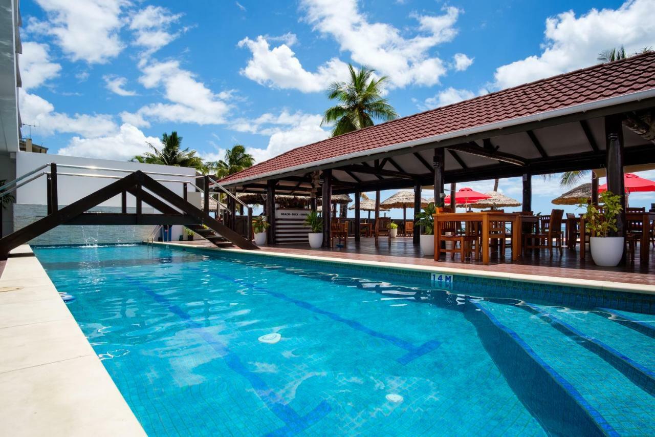 Ramada Suites By Wyndham Wailoaloa Beach Fiji Nadi Esterno foto